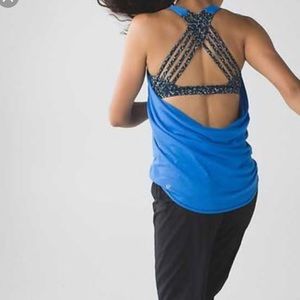 Lululemon tank